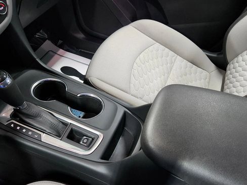 Used 2019 Chevrolet Equinox LS image 35