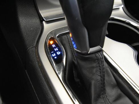 Used 2019 Jeep Grand Cherokee Limited image 20