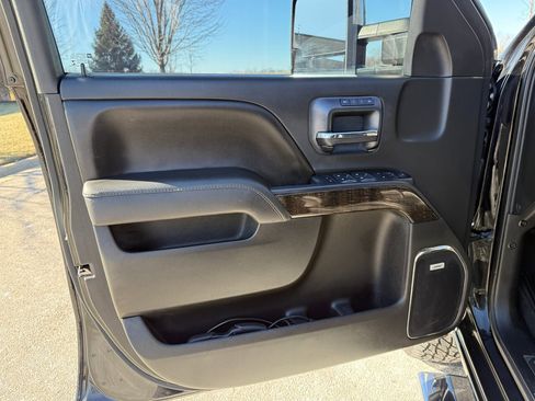 Used 2015 GMC Sierra 2500 Denali image 39