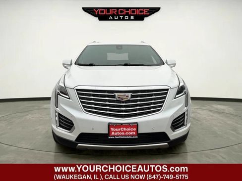 Used 2017 Cadillac XT5 Platinum w/ Driver Assist Package image 8