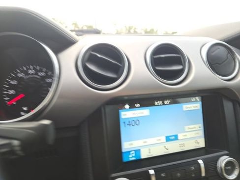 Used 2018 Ford Mustang Premium RWD image 13