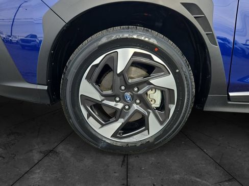 Certified 2025 Subaru Crosstrek 2.5i Limited w/ Crosstrek Mirror Package image 14