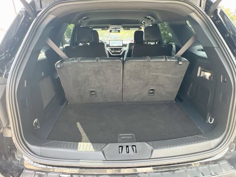 Used 2026 Ford Explorer ST AWD/4WD image 27
