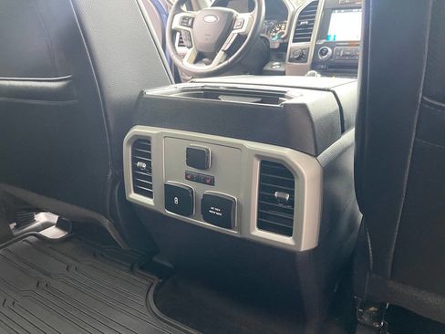 Used 2017 Ford F150 Lariat w/ Equipment Group 502A Luxury image 33