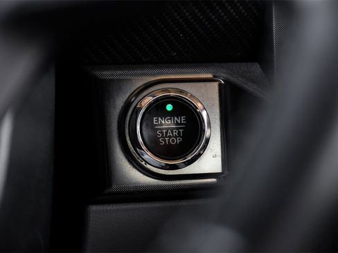 Used 2021 Ford F150 Limited image 19