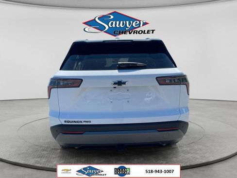 Used 2025 Chevrolet Equinox LT w/ Midnight Edition AWD/4WD image 4