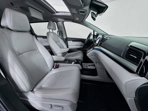 Used 2020 Honda Odyssey Elite image 41
