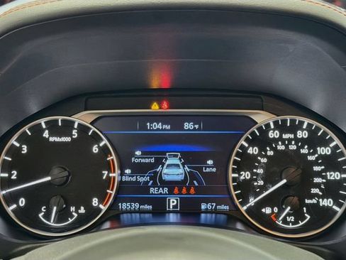 Used 2024 Nissan Altima 2.5 SR AWD/4WD image 11