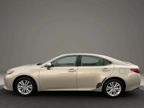 Used 2014 Lexus ES 350 w/ Premium Package FWD image 8