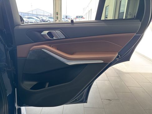 Used 2022 BMW X5 xDrive45e w/ M Sport Package image 49