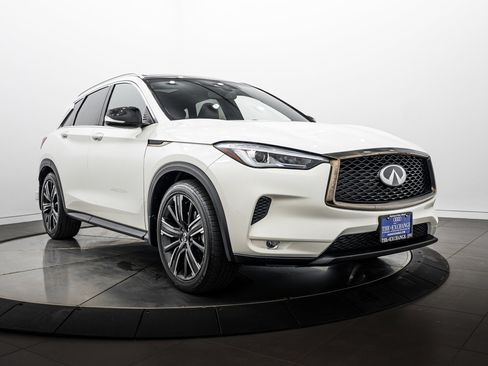 Used 2021 INFINITI QX50 Luxe w/ Appearance Package AWD/4WD image 1