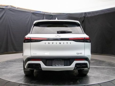 Used 2023 INFINITI QX60 Pure image 11