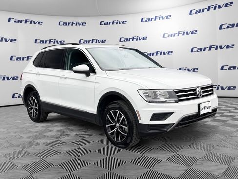 Used 2021 Volkswagen Tiguan SE image 8