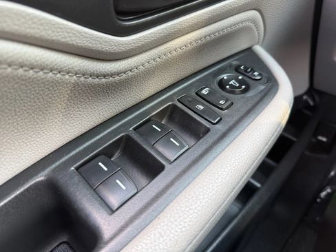 Used 2018 Honda Odyssey Touring image 40
