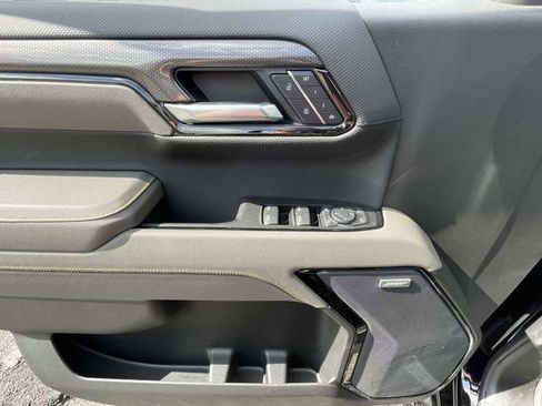 New 2026 Chevrolet Silverado 1500 ZR2 AWD/4WD image 17