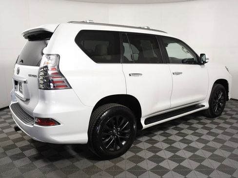 Used 2021 Lexus GX 460 Premium w/ Premium Package image 7