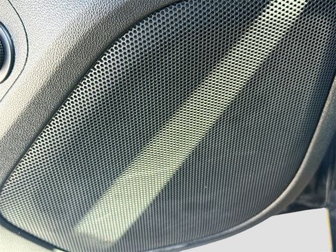 Used 2019 GMC Acadia SLE w/ LPO, Black Accent Package image 20