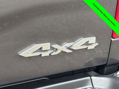 Used 2024 RAM 2500 Tradesman w/ Chrome Appearance Group AWD/4WD image 39
