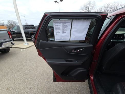 Used 2025 Chevrolet Blazer RS image 26