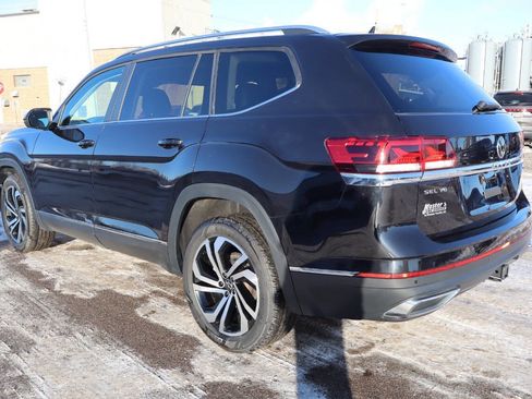 Used 2023 Volkswagen Atlas SEL image 4