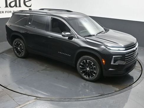 New 2026 Chevrolet Traverse LT w/ Sun and Wheel Package image 27