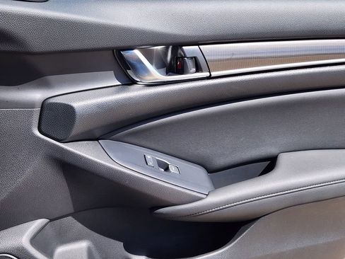 Used 2021 Honda Accord Sport Special Edition image 13