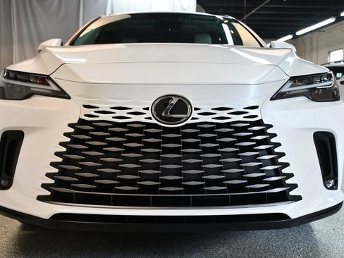 Used 2023 Lexus RX 350 FWD w/ Cold Area Package image 14