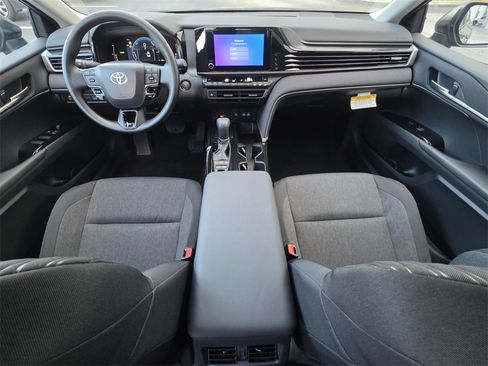 New 2026 Toyota Camry LE image 4