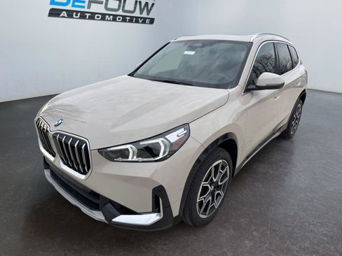New 2026 BMW X1 xDrive28i w/ Convenience Package image 9