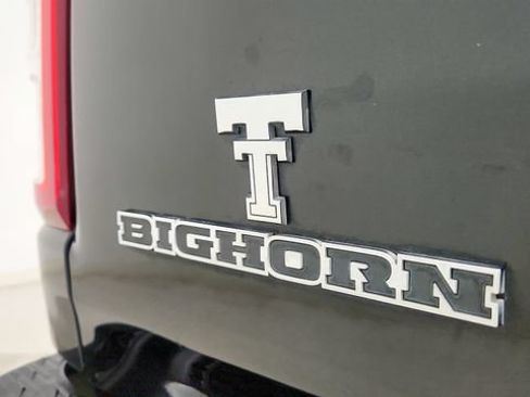 Used 2019 RAM 1500 Big Horn AWD/4WD image 34