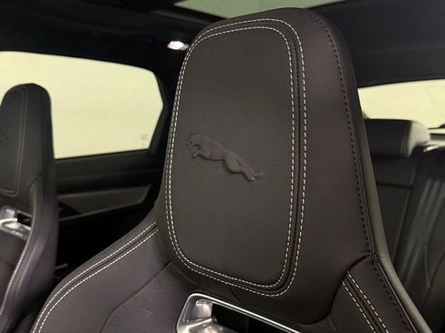 Used 2026 Jaguar F-PACE R-Dynamic S AWD/4WD image 32