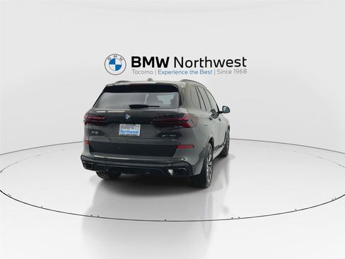 New 2026 BMW X5 xDrive40i w/ M Sport Package image 2