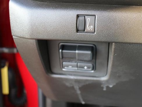 Used 2024 Chevrolet Colorado Trail Boss w/ Advanced Trailering Package image 16