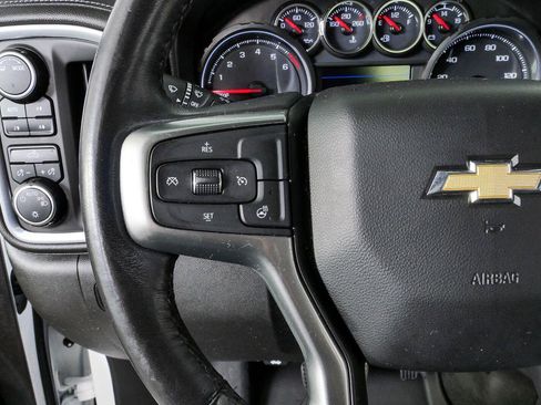 Certified 2021 Chevrolet Silverado 1500 LT w/ Z71 Off-Road Package AWD/4WD image 8