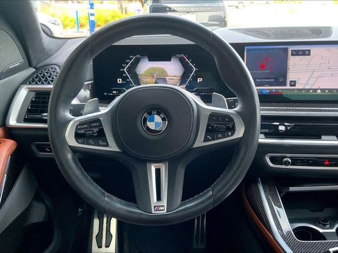 Certified 2024 BMW X7 M60i w/ Executive Package image 5