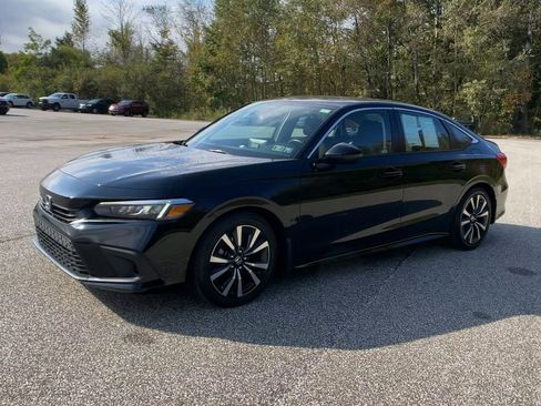 Certified 2023 Honda Civic EX image 5