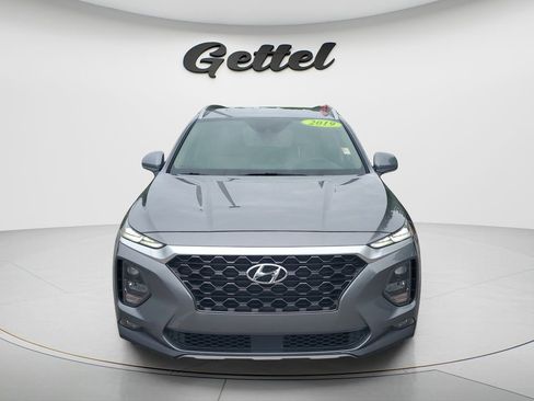 Used 2019 Hyundai Santa Fe SEL FWD image 2