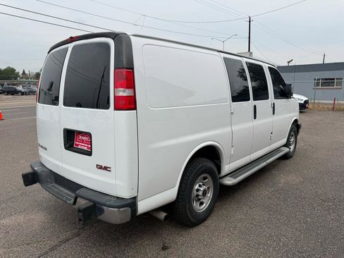 Used 2020 GMC Savana 2500 w/ Driver Convenience Package RWD image 9