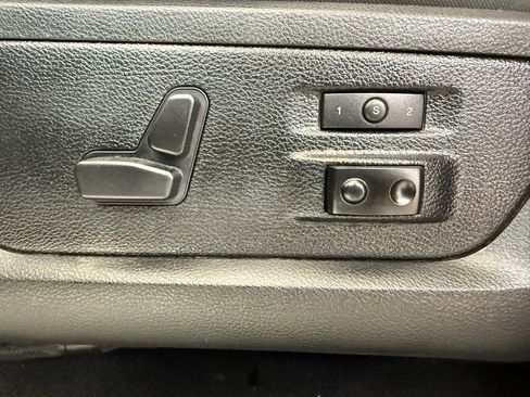 Used 2013 RAM 2500 Laramie w/ Protection Group image 37