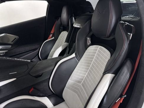 Used 2023 Chevrolet Corvette Z06 RWD image 26