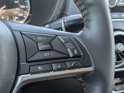 Used 2023 Nissan Sentra SR w/ SR Premium Package FWD image 26
