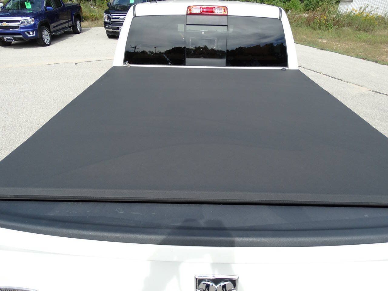 Used 2017 RAM 1500 4x4 Crew Cab Laramie Longhorn image 54