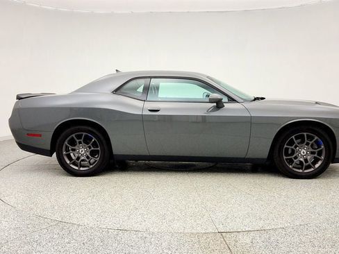 Used 2018 Dodge Challenger GT w/ Driver Convenience Group image 4