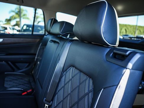 New 2026 Volkswagen Atlas SEL Premium R-Line image 34