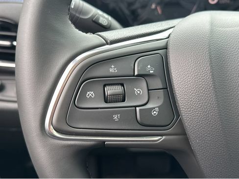 New 2026 Buick Envista Sport Touring w/ Convenience I Package FWD image 28