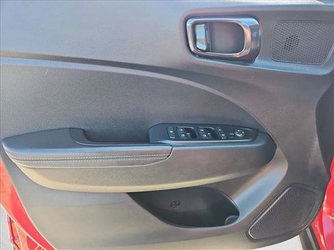 Certified 2023 Hyundai Venue Limited image 10