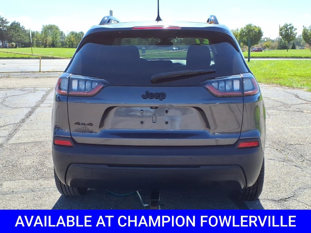 Used 2021 Jeep Cherokee Latitude Plus AWD/4WD image 6