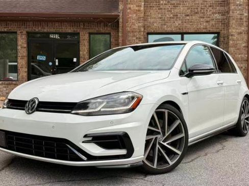 Used 2018 Volkswagen Golf R 4-Door AWD/4WD image 1