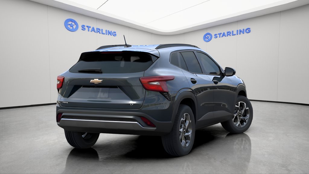 New 2026 Chevrolet Trax LT w/ LT Convenience Package FWD image 3
