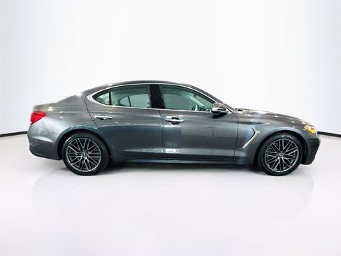 Used 2019 Genesis G70 2.0T Advanced w/ Elite Package RWD image 33